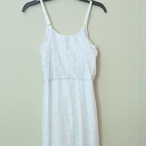 NWT Urban Girl White Lace Adjustable Spaghetti Strapl Overlay Maxi Dress. Size S